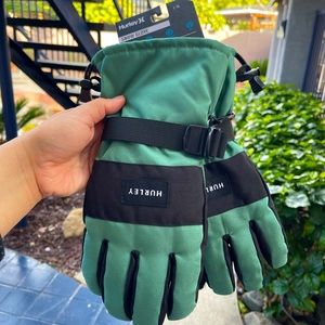Brand New Hurley Snow Gloves Size L/XL Green